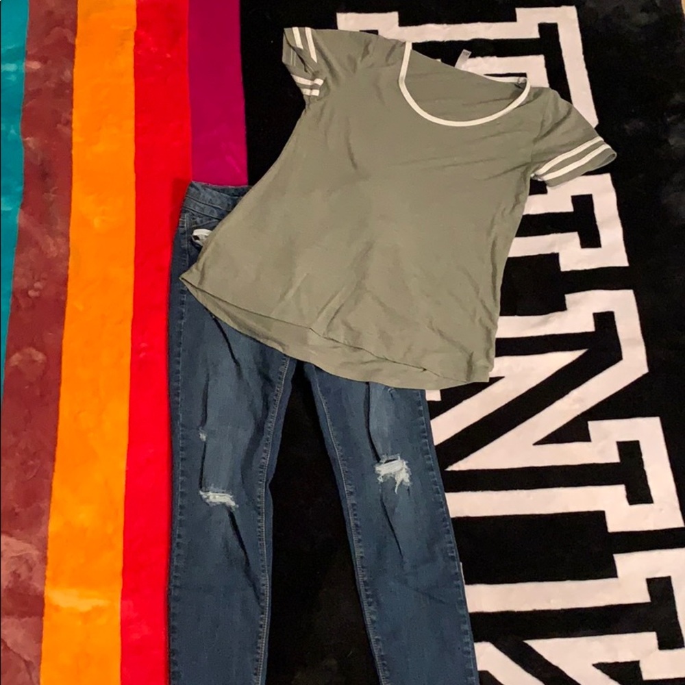 Grey lularoe tee